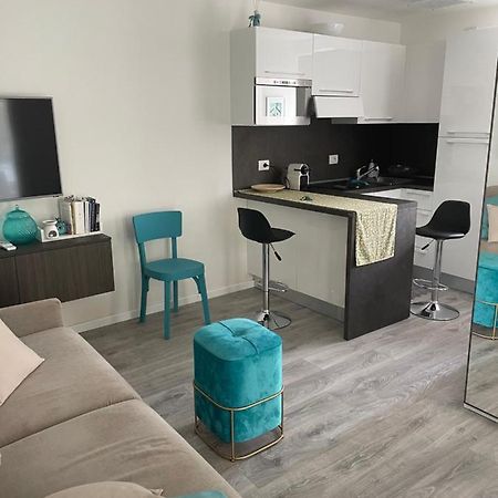 Tiffany Home Verona Luaran gambar
